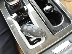 2023 Hongqi HS5 2.0T 4WD Pro — фото 9