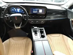2023 Hongqi HS5 2.0T 4WD Pro — фото 10