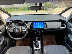 2023 Honda Fit 1.5L CVT, белый — фото 9