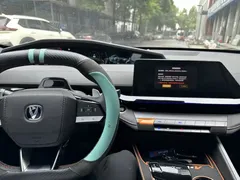 2022 Changan UNI-V 1.5T Premium — фото 8