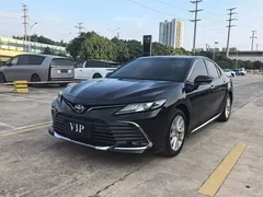 2023 Toyota Camry 2.0G Luxury, чёрный — фото 1