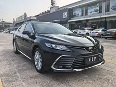 2023 Toyota Camry 2.0G Luxury, чёрный — фото 3