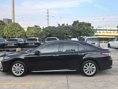 2023 Toyota Camry 2.0G Luxury, чёрный — фото 4