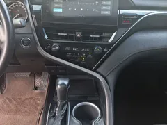 2023 Toyota Camry 2.0G Luxury, чёрный — фото 9