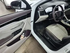 2025 BYD Song PLUS EV 520km Luxury, белый — фото 16