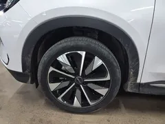 2025 BYD Song PLUS EV 520km Luxury, белый — фото 23