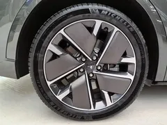 2025 Li Auto L9 Smart Refresh — фото 17