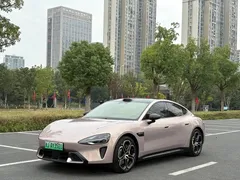 2026 Xiaomi SU7 RWD Standard — фото 1