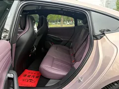 2026 Xiaomi SU7 RWD Standard — фото 11
