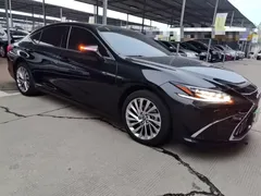 2021 Lexus ES 300h Hybrid Premium, чёрный — фото 4