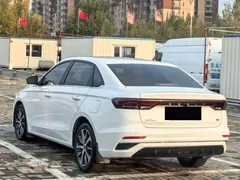 2022 Geely Emgrand 4th Gen 1.5L CVT Premium, белый — фото 7