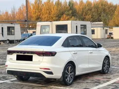 2022 Geely Emgrand 4th Gen 1.5L CVT Premium, белый — фото 9