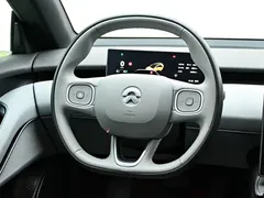2024 Nio ET5T 75kWh Touring — фото 20