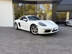 2022 Porsche 718 Cayman 2.0T, белый — фото 4