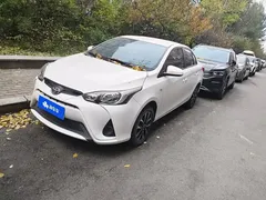 2021 Toyota Yaris L Zhixiang L 1.5L CVT Leading, белый — фото 1