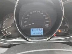 2021 Toyota Yaris L Zhixiang L 1.5L CVT Leading, белый — фото 14