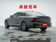 2021 Volvo S90 — фото 8