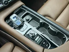 2021 Volvo S90 — фото 17