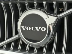 2021 Volvo S90 — фото 24