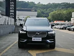 2022 Volvo XC90 7-seat, чёрный — фото 2