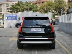 2022 Volvo XC90 7-seat, чёрный — фото 5