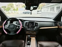 2022 Volvo XC90 7-seat, чёрный — фото 6