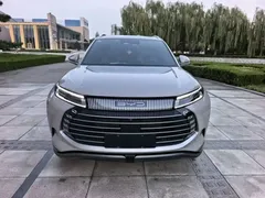 2023 BYD Frigate 07 DM-i PHEV 100km Premium — фото 1