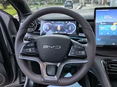 2023 BYD Frigate 07 DM-i PHEV 100km Premium — фото 14