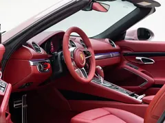 2022 Porsche 718 Boxster 2.0T — фото 10
