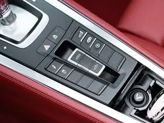 2022 Porsche 718 Boxster 2.0T — фото 22