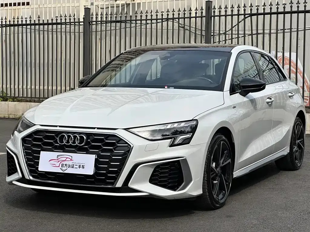 2022 Audi A3 Sportback 35 TFSI Fashion Sport