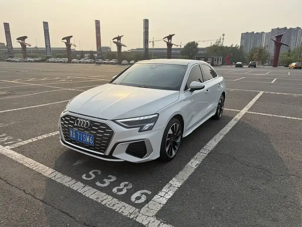 2023 Audi A3L Limousine 35 TFSI Fashion Sport