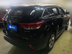 2021 Toyota Highlander 2.0T 4WD Luxury 7, чёрный — фото 3