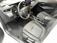 2021 Toyota Corolla Hybrid 1.8L E-CVT Elite, белый — фото 5