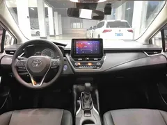 2021 Toyota Corolla Hybrid 1.8L E-CVT Elite, белый — фото 6