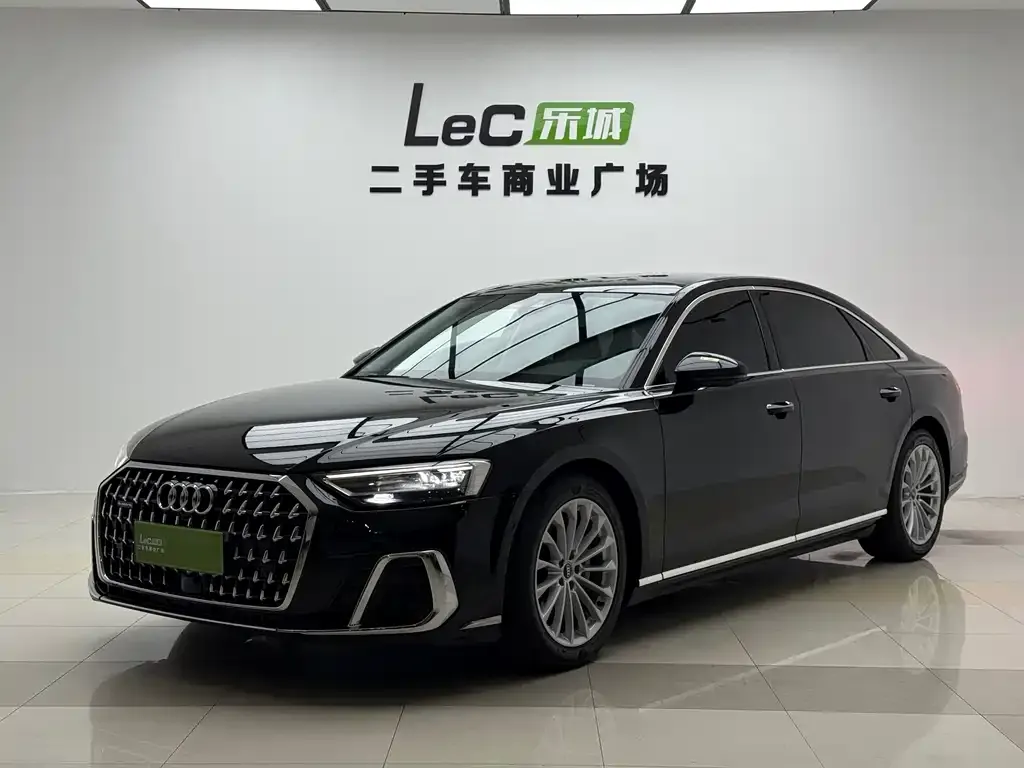 2022 Audi A8L 50 TFSI quattro Comfort Collector's Edition