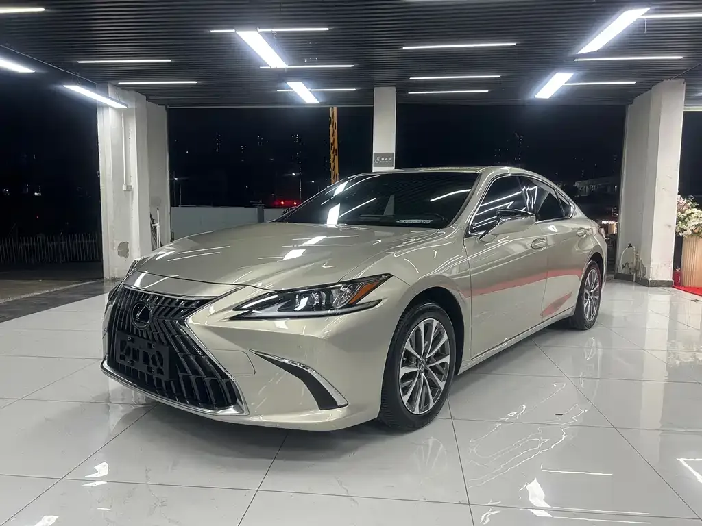 2021 Lexus ES 200 Excellence