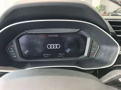2023 Audi Q3 35 TFSI 1.5T Sport, белый — фото 5