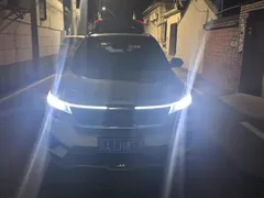2021 Kia Seltos 1.5L CVT, белый — фото 2