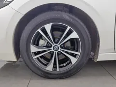 2023 Nissan Sylphy 1.6L CVT Enjoy, белый — фото 17