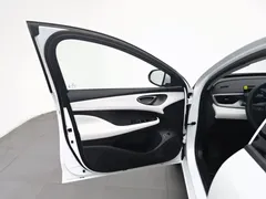 2026 BYD Seal 05 PHEV 210KM Premium, белый — фото 8