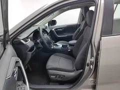 2023 Toyota RAV4 2.0L CVT 2WD Fashion — фото 10