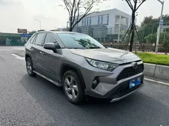 2021 Toyota RAV4 2.0L CVT 2WD Fashion — фото 3