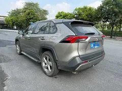 2021 Toyota RAV4 2.0L CVT 2WD Fashion — фото 5