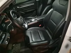2022 Geely Emgrand 4th Gen 1.5L CVT Premium, белый — фото 11
