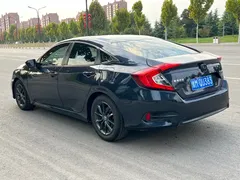 2019 Honda Civic 220TURBO CVT — фото 6