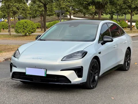2025 Aion RT 650 Smart Luxury