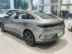 2025 BYD Qin L EV 545km — фото 3