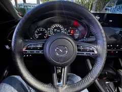 2022 Mazda 3 2.0L AT — фото 11