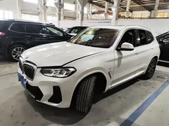 2022 BMW X3, белый — фото 1